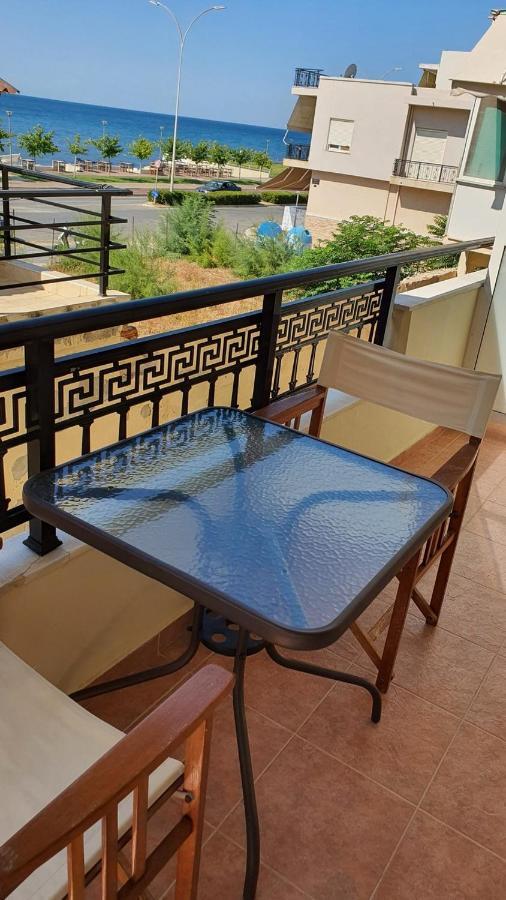 Theos Apartment Alexandroupoli Exterior foto